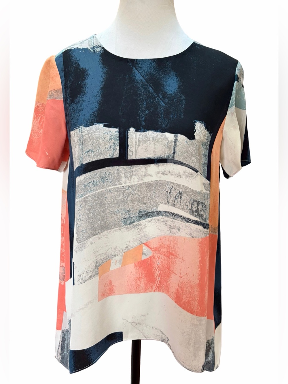 Wilfred Coral Navy 100% Silk Blouse Abstract Print Aritzia Lightweight Top S
